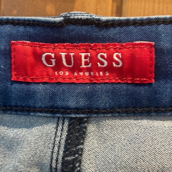 Guess high waisted denim shorts Sz28 - Picture 4 of 6